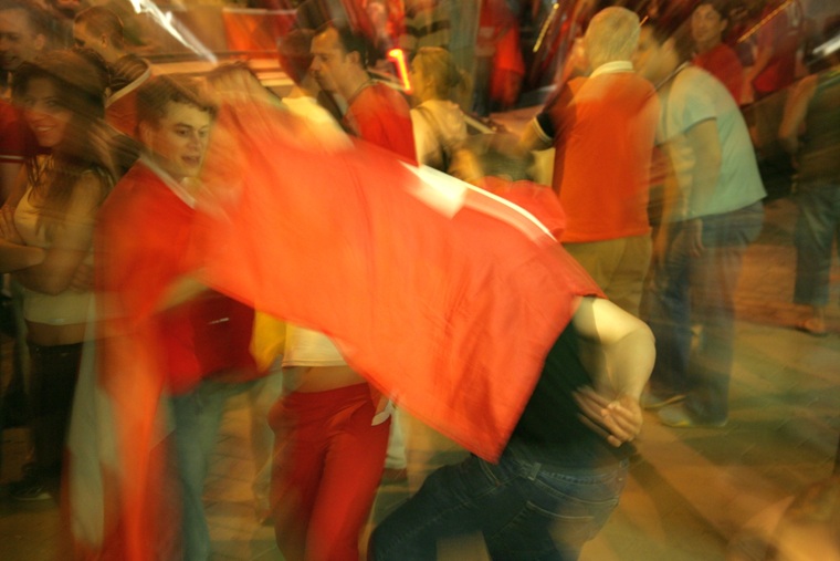 Fotografie Marc Keller Uster Schweizer Nati fussball feier flagge Gesellschaft