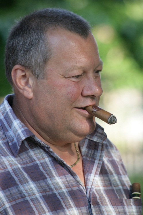 Portrait älterer Herr Zigarre Stumpen Fotografie Marc Keller