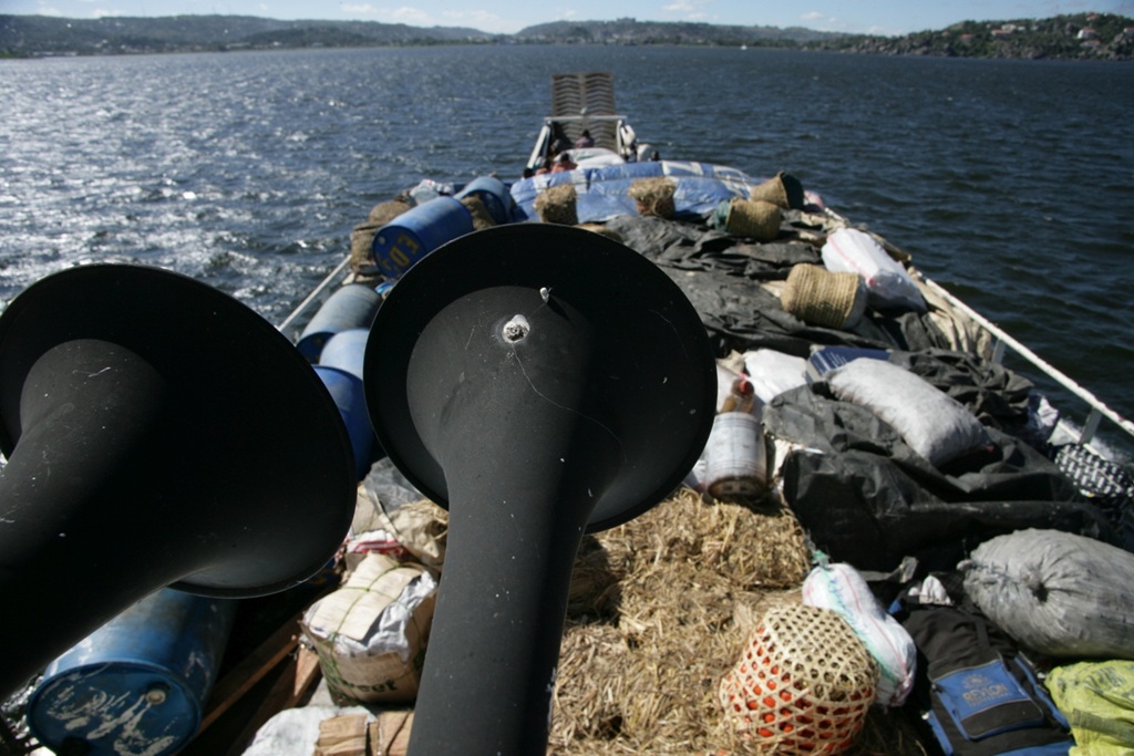 Tansania Lake Victoria Cargo-Schiff Schiffshorn Ladung